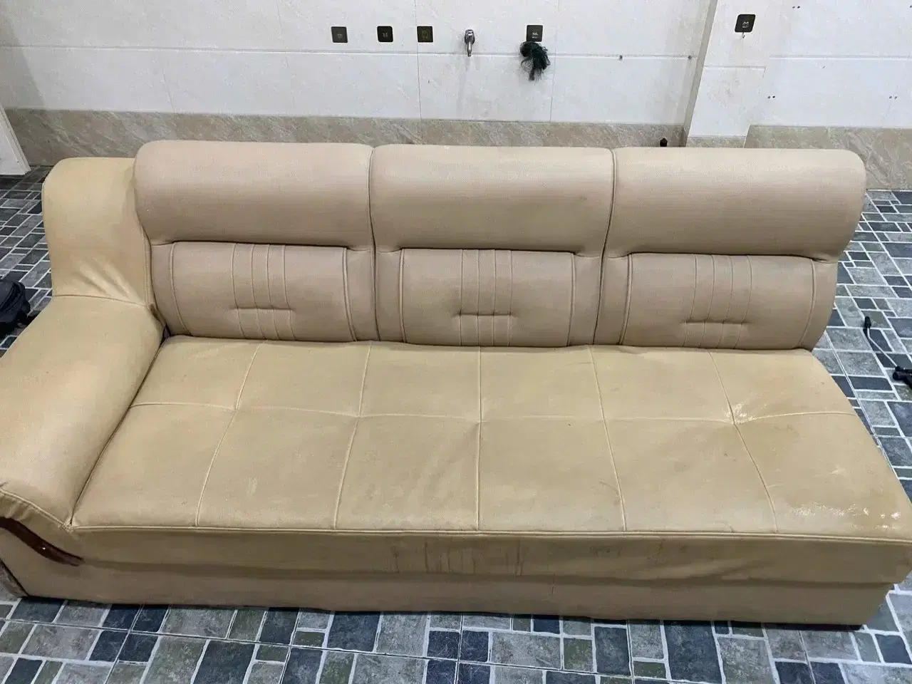 Trước khi vệ sinh 3